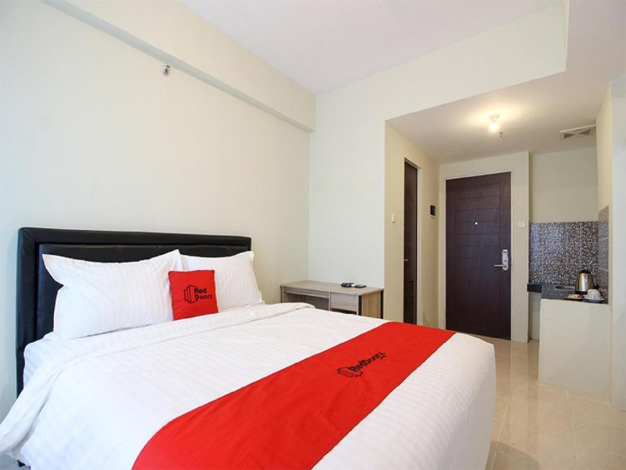 Reddoorz Apartment @ Malioboro City Adisucipto Maguwo Extérieur photo